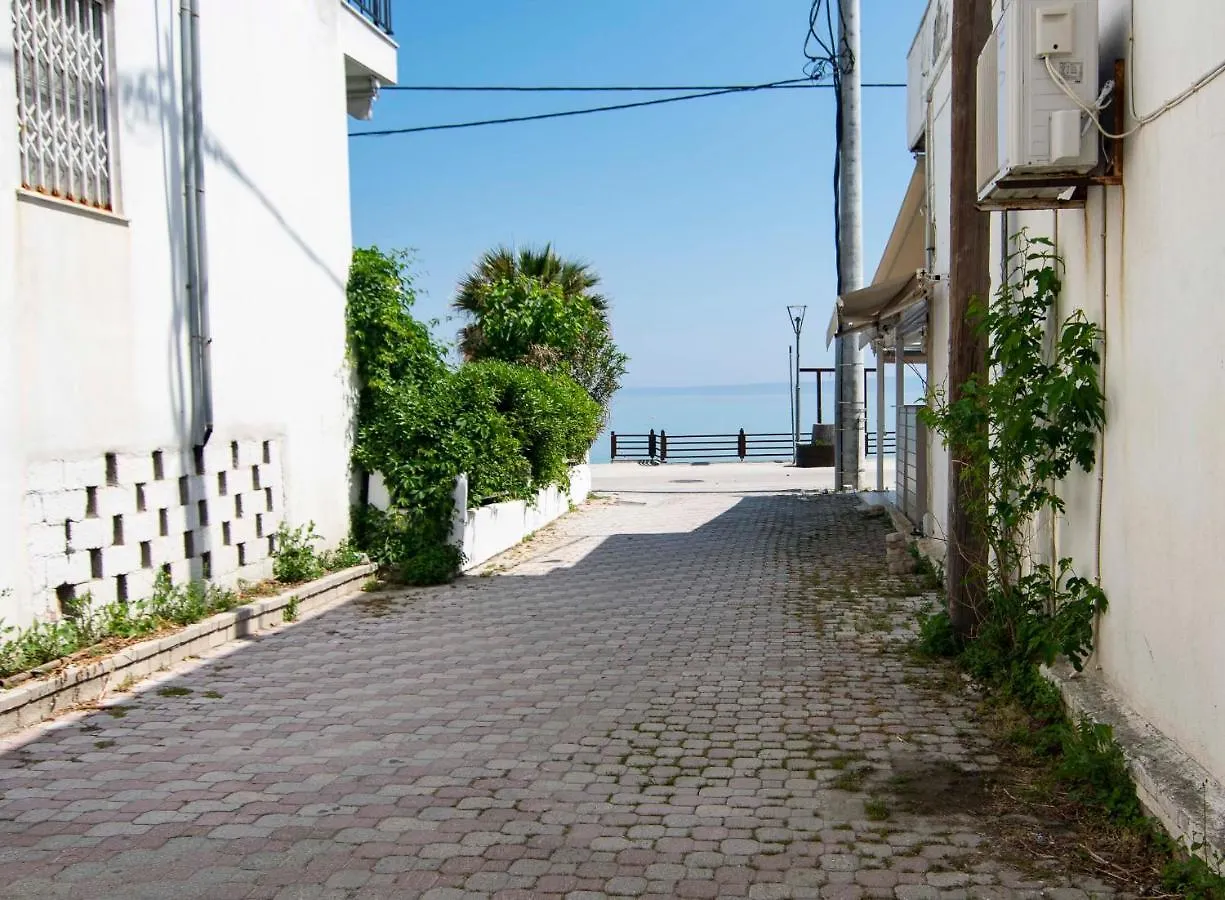 Venus Seaside Apartment By Travelpro Services - Pefkohori Halkidiki 0*, Pefkochori Greece
